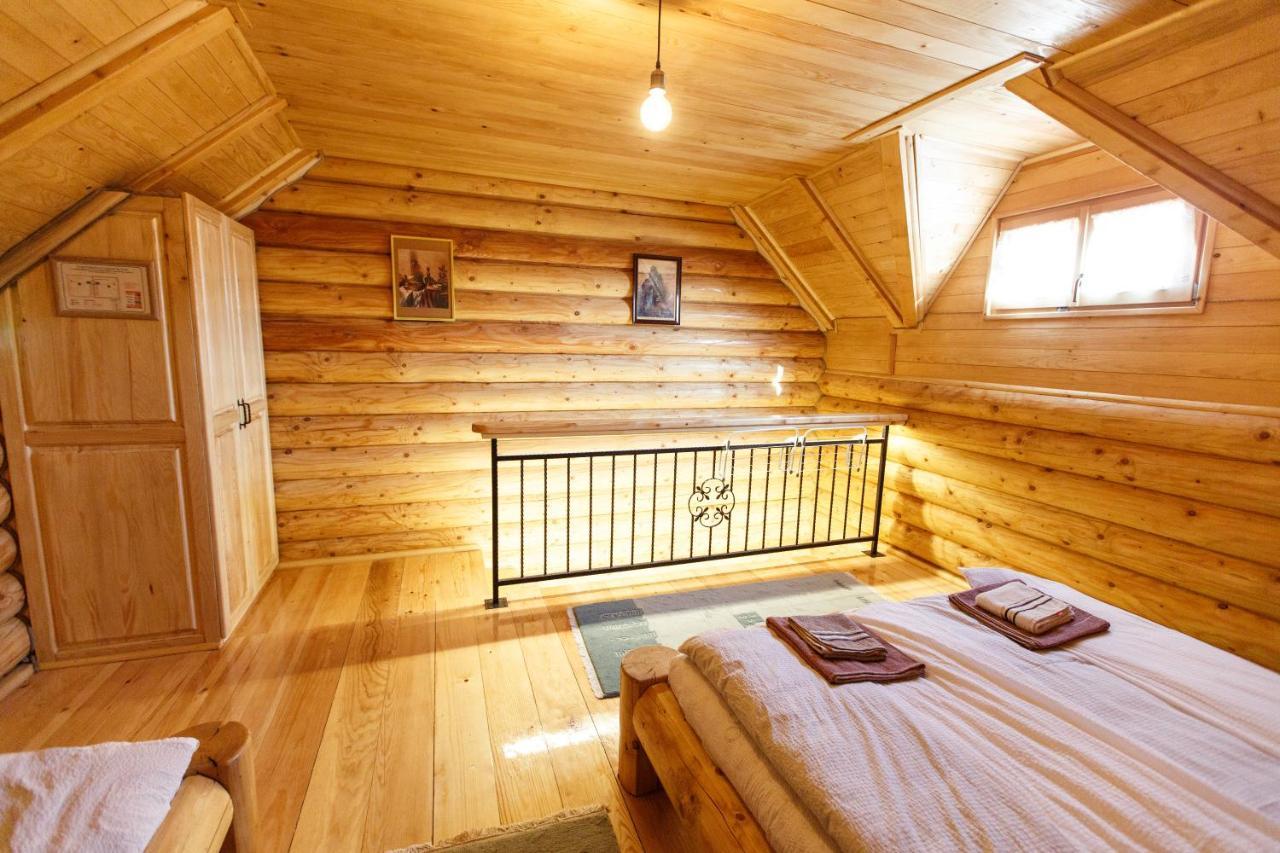 Apartmani Zuti Leptir Връдник Екстериор снимка
